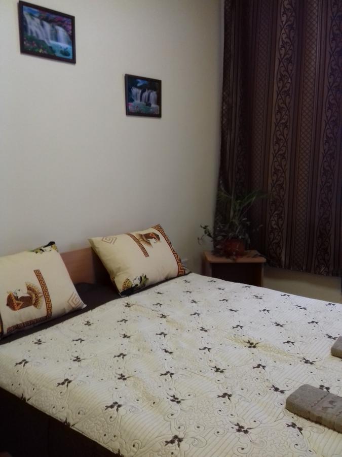 Hotel As 1 Uzjhorod Eksteriør billede