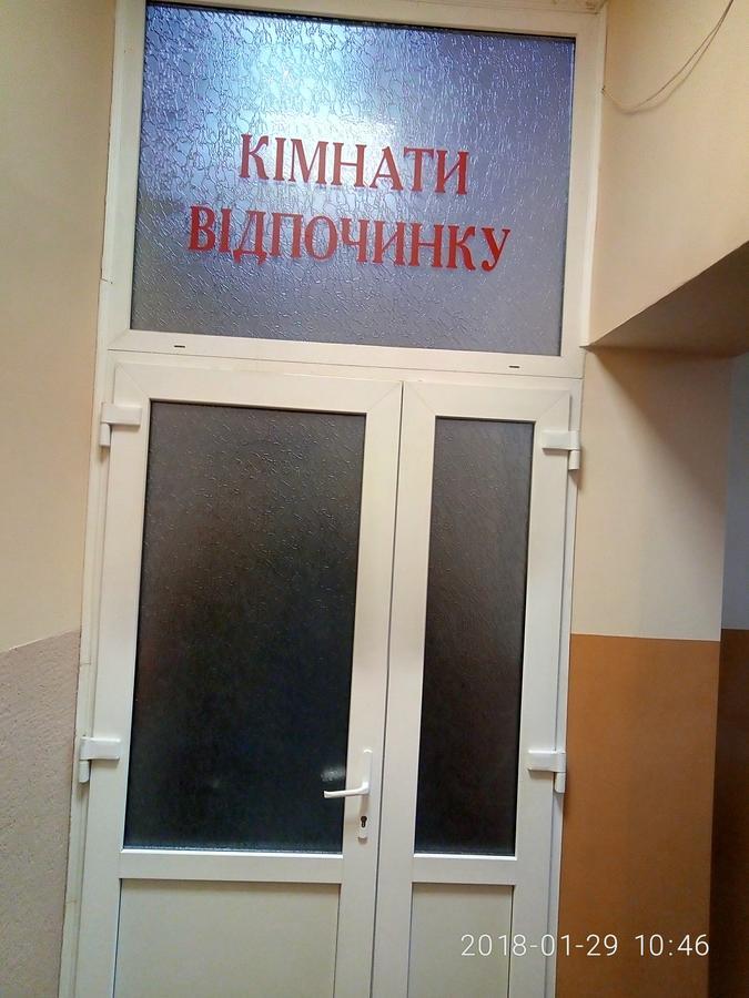 Hotel As 1 Uzjhorod Eksteriør billede