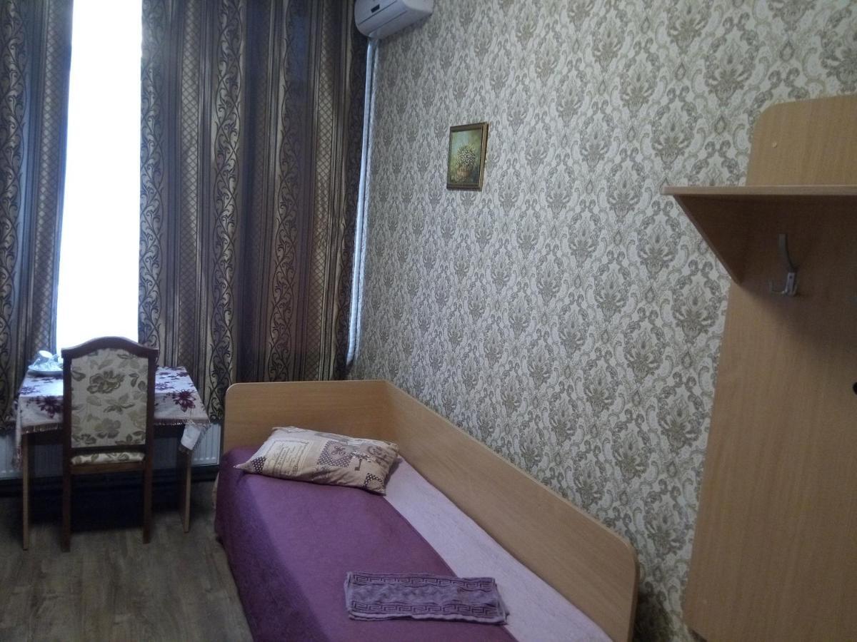 Hotel As 1 Uzjhorod Eksteriør billede
